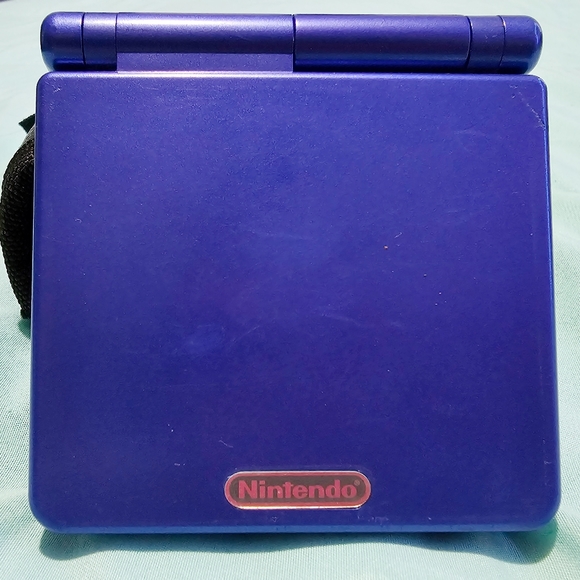 Gameboy Advance SP - Picture 6 of 8
